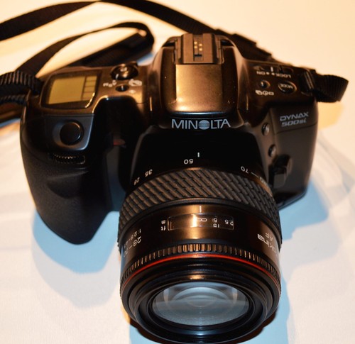 Minolta dynax 500si - minolta,