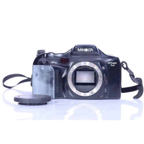 Minolta dynax 7xi - dynax,